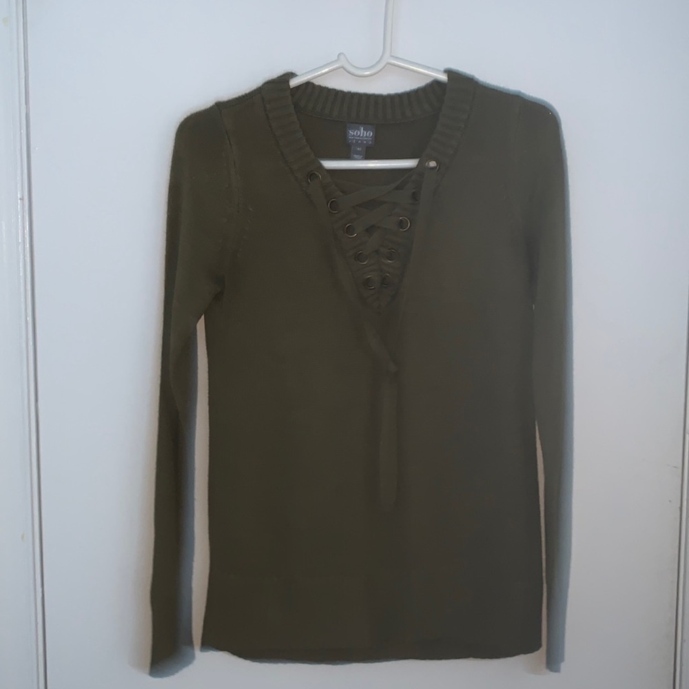green soho new york and company jeans sweater